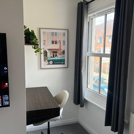 ווינצ'סטר Central Chic 3 Bed, Great Location מראה חיצוני תמונה