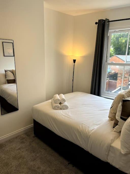 ווינצ'סטר Central Chic 3 Bed, Great Location מראה חיצוני תמונה