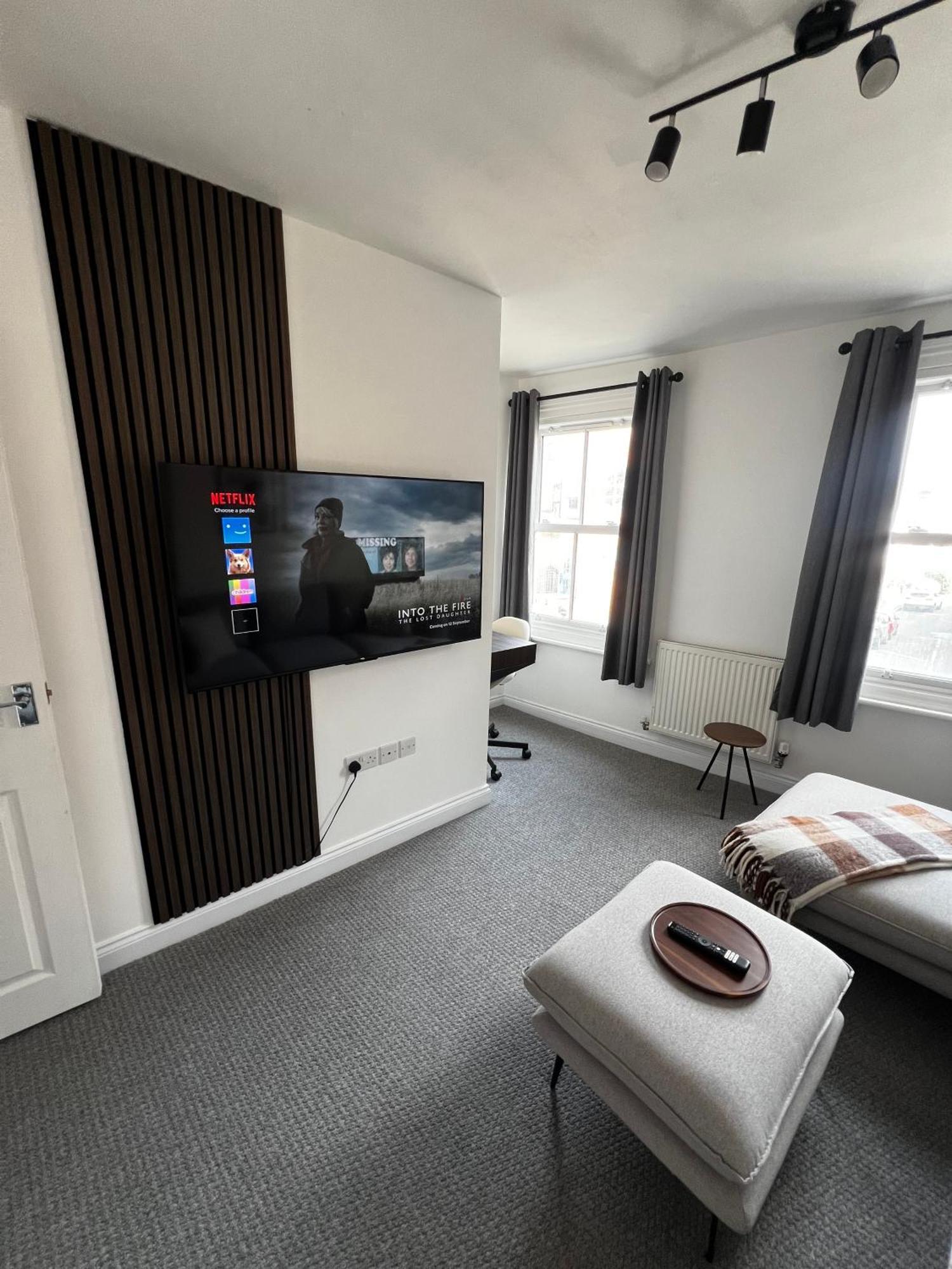 ווינצ'סטר Central Chic 3 Bed, Great Location מראה חיצוני תמונה